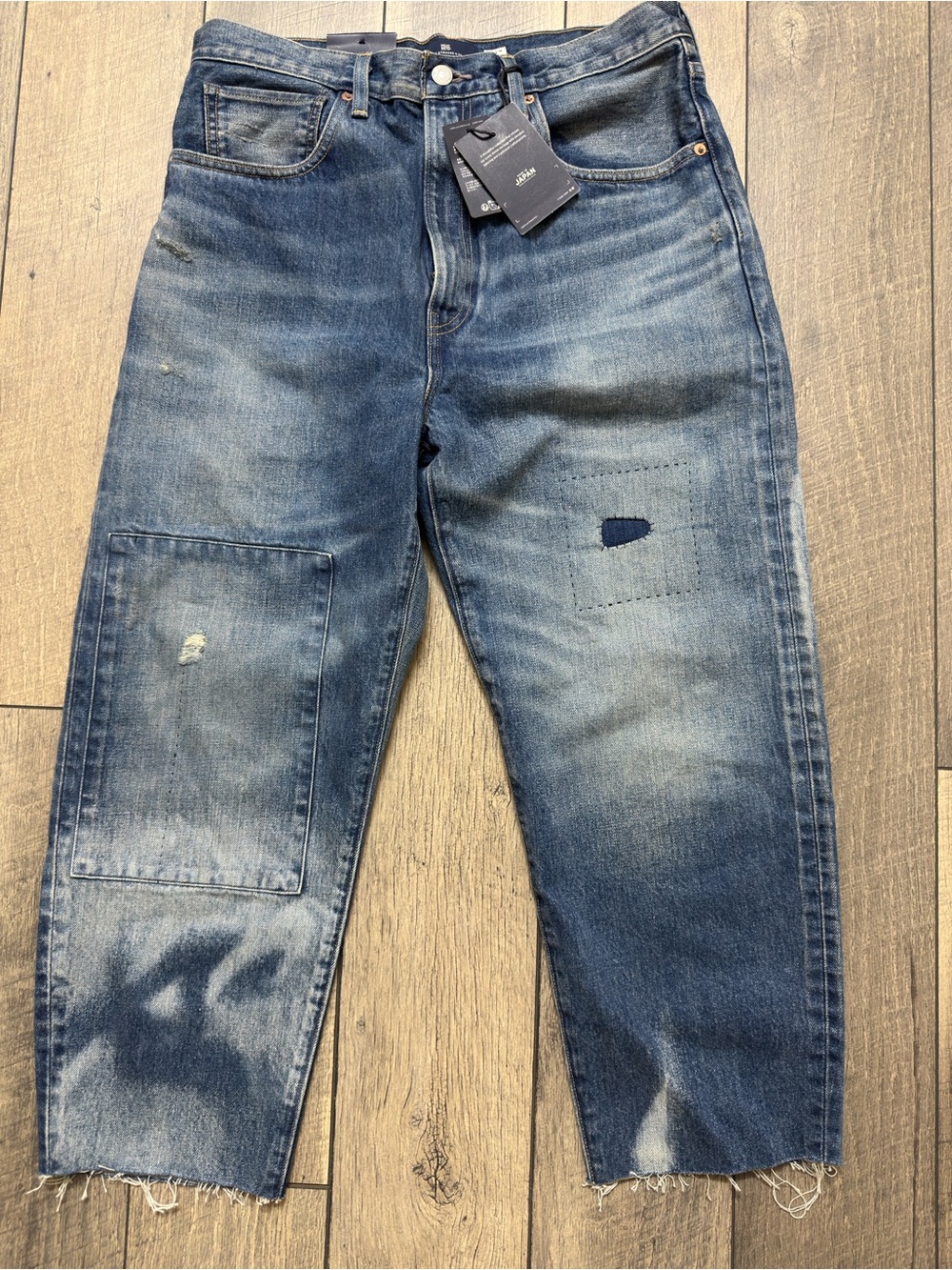 LEVI’S® BLUE TAB™
Barrel Women's Jeans  Size 30
